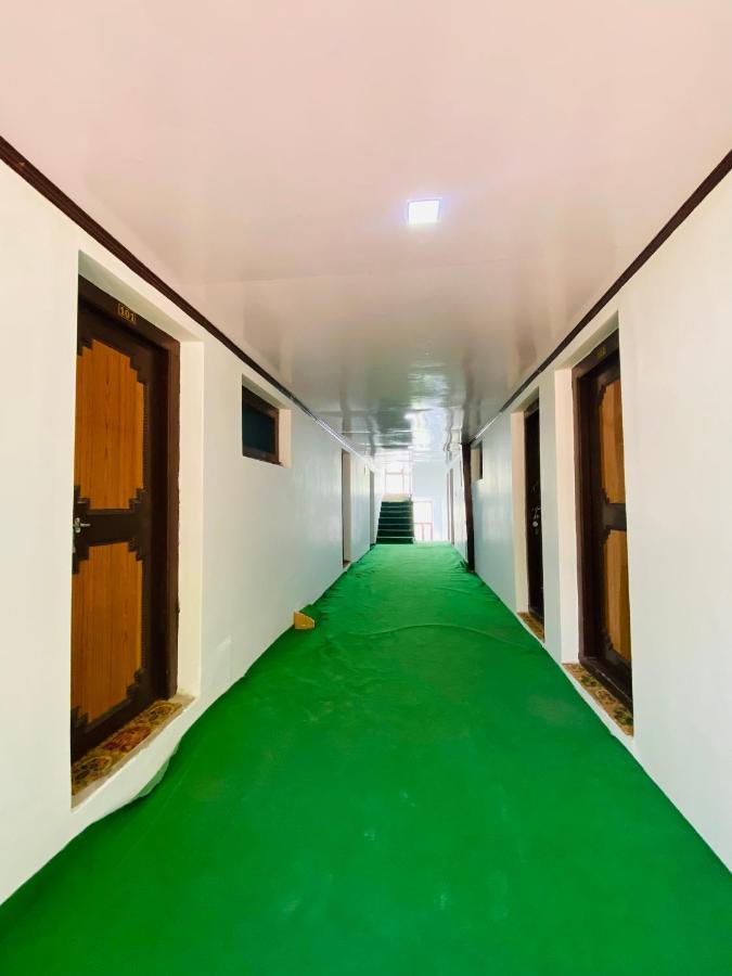 Hotel Border View Kargil Exterior foto